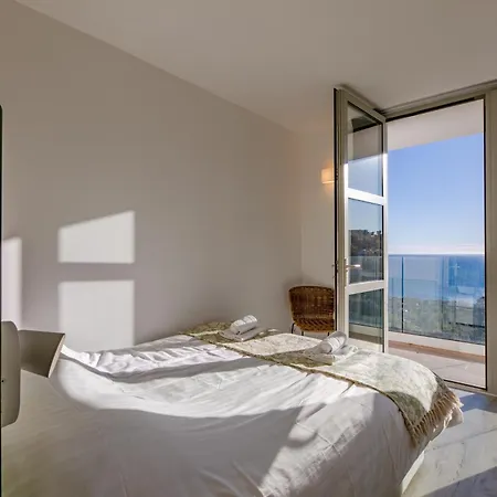 Des Issambres - Climatisee Avec Piscine *