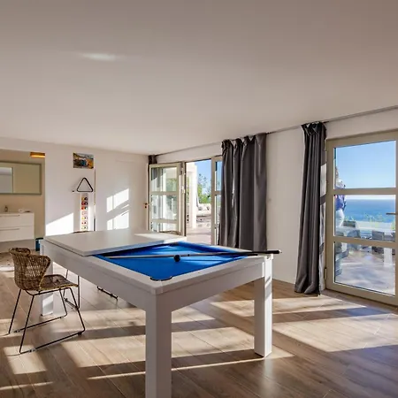 Des Issambres - Climatisee Avec Piscine *