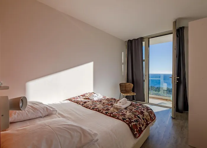 Des Issambres - Climatisee Avec Piscine Semesterbostad *