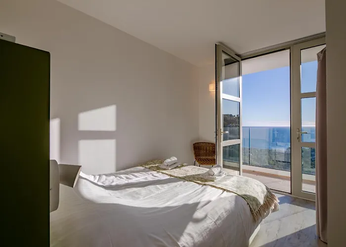 Des Issambres - Climatisee Avec Piscine *