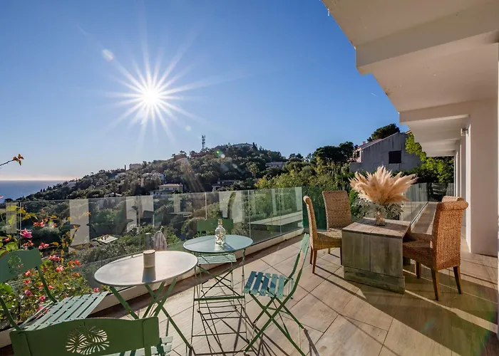 Des Issambres - Climatisee Avec Piscine