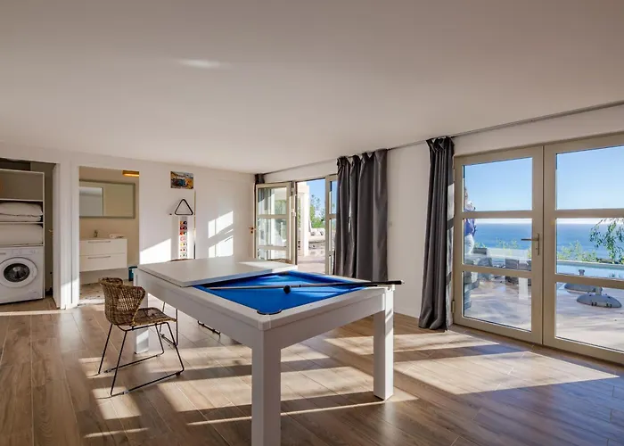 Des Issambres - Climatisee Avec Piscine *